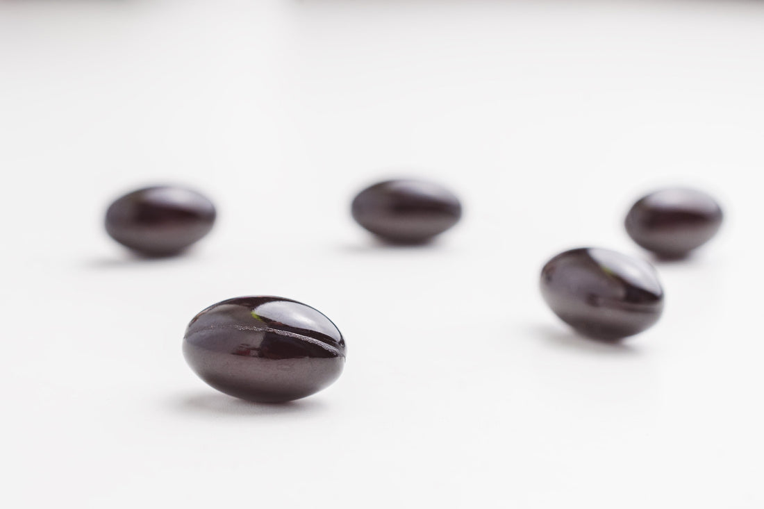 CoQ10 and Ubiquinol: Benefits, Differences, Absorption and How to Choose