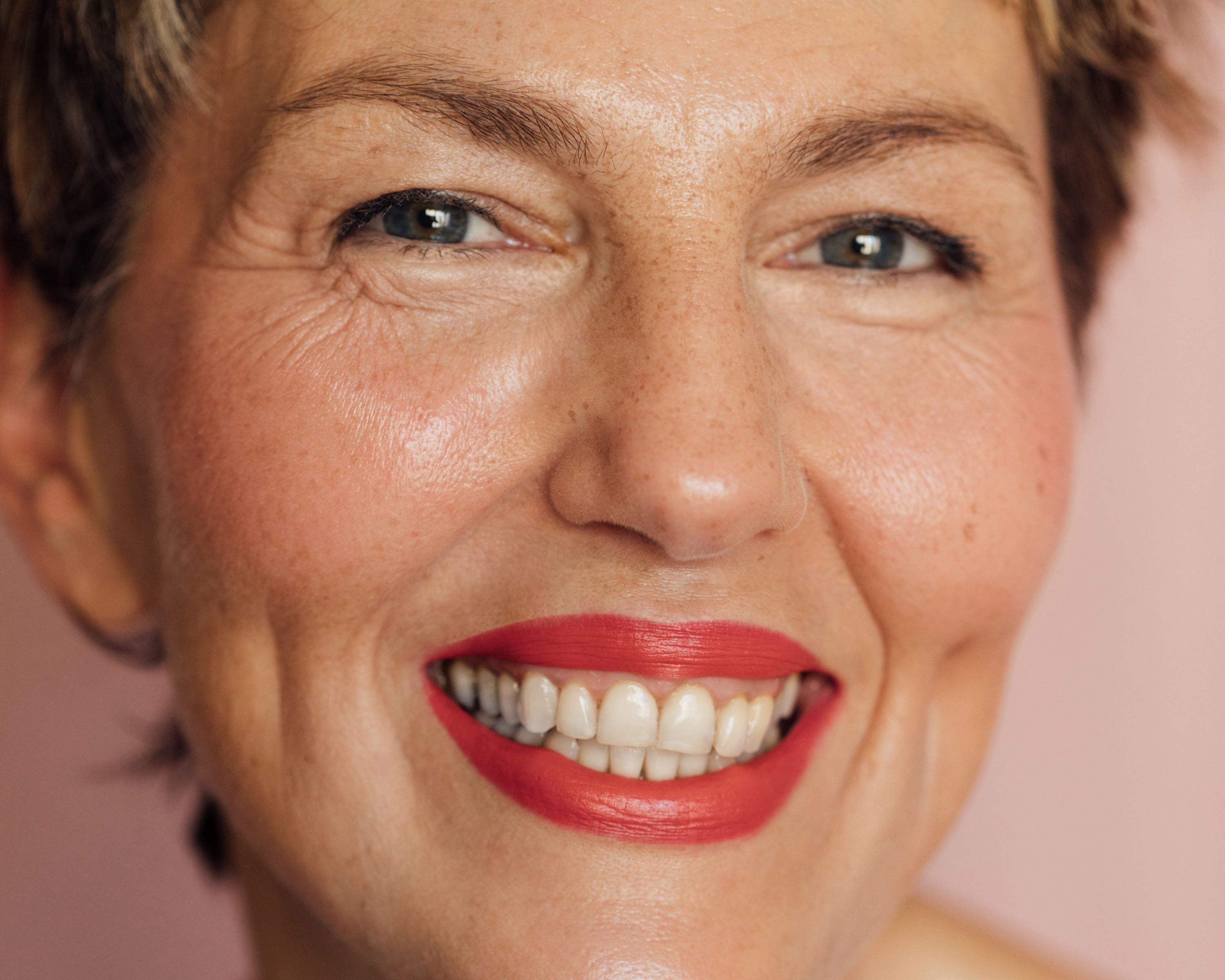 How To Outsmart Menopause Weight Gain